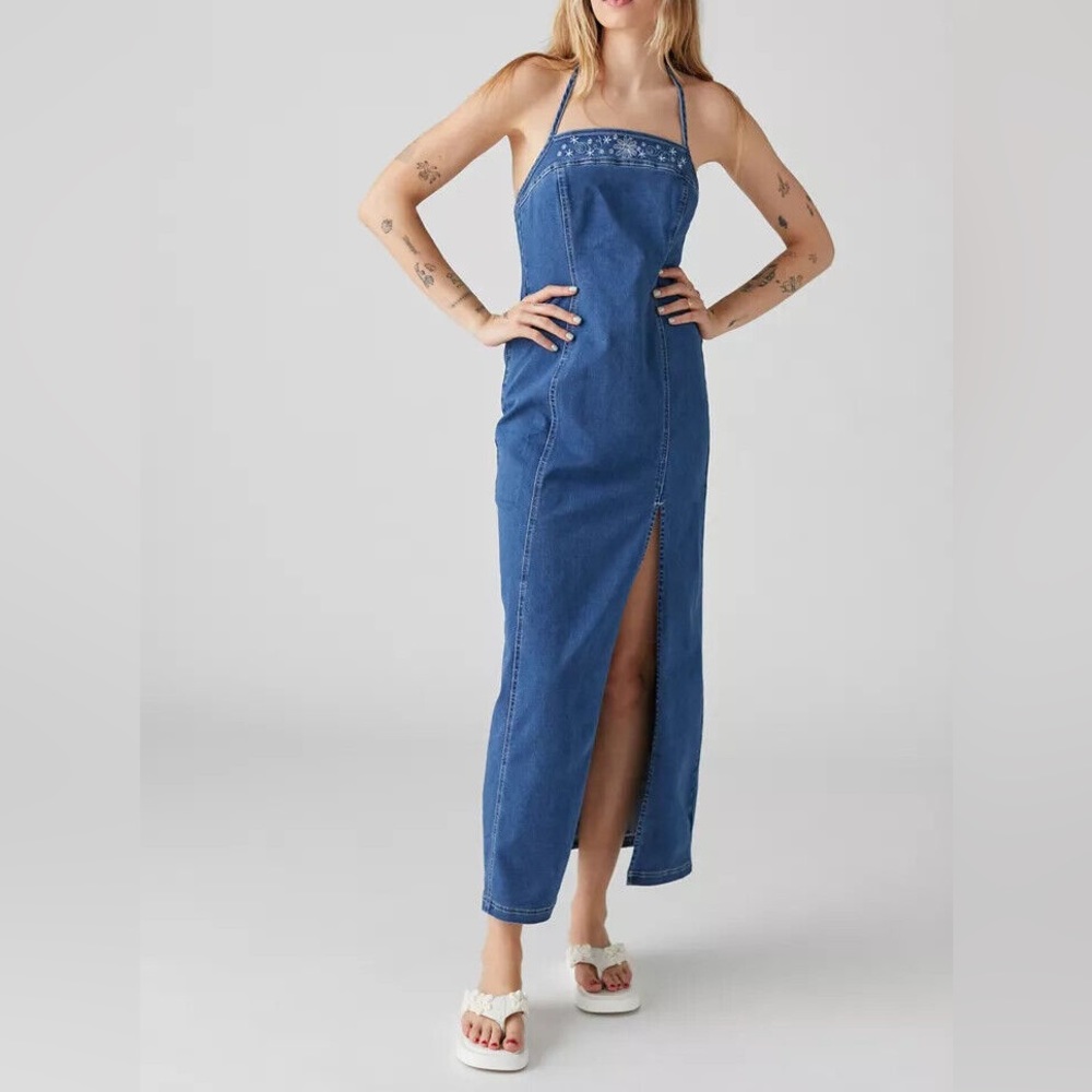 🫐 UO JAIME DENIM EMBROIDERED MIDI DRESS 🫐